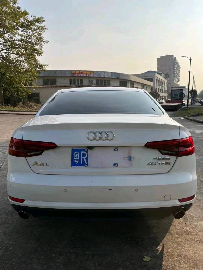 江門17年奧迪A4L8