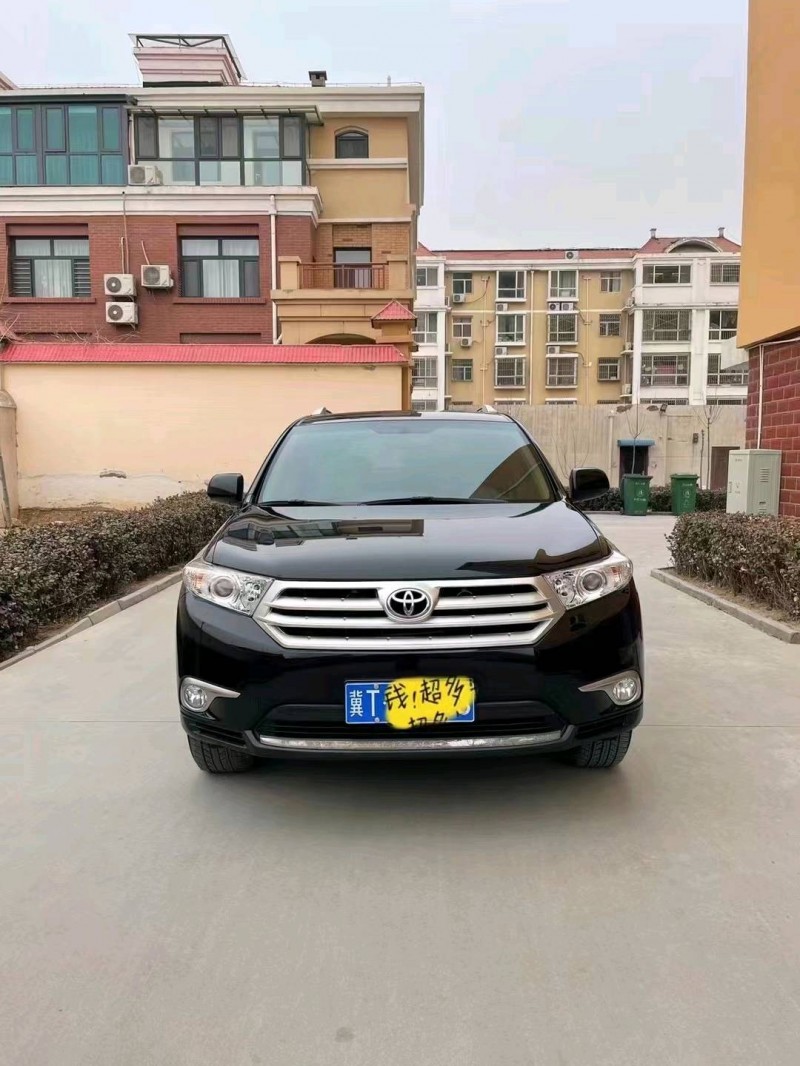 北京13年丰田汉兰达1