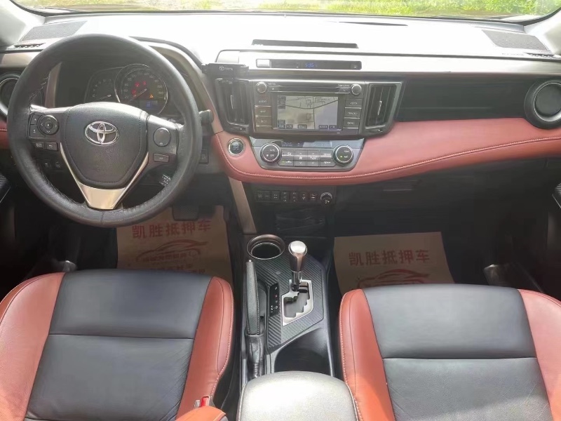 桂林15年豐田RAV45