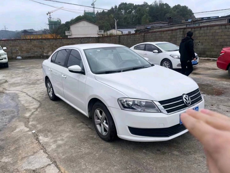 北京17年大众朗逸4