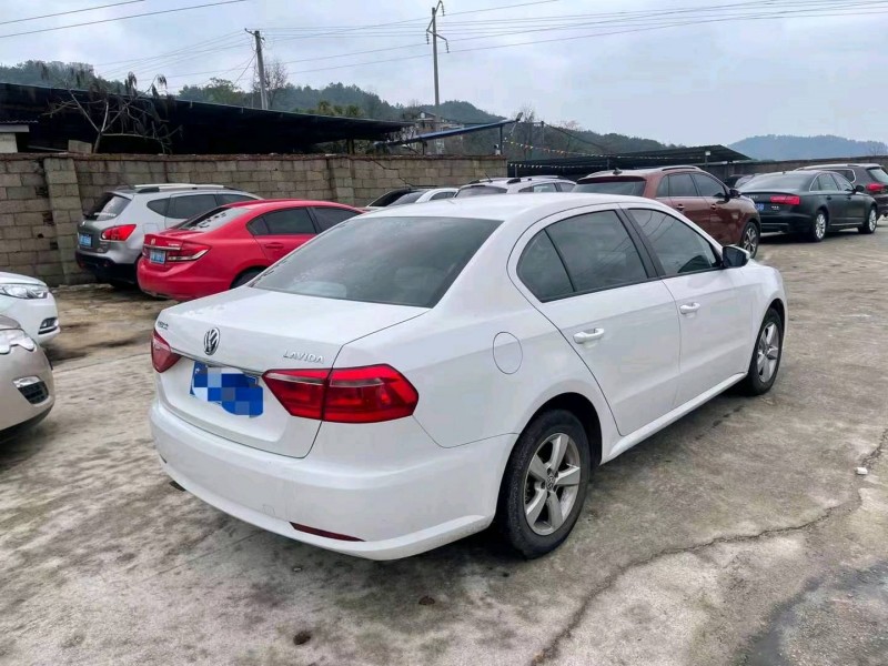 北京17年大众朗逸2