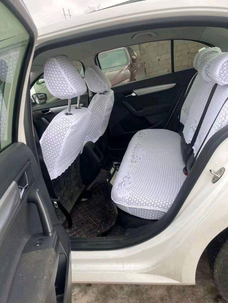 北京17年大众朗逸6