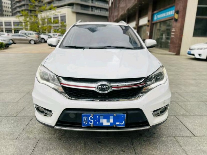 東莞18年比亞迪S72