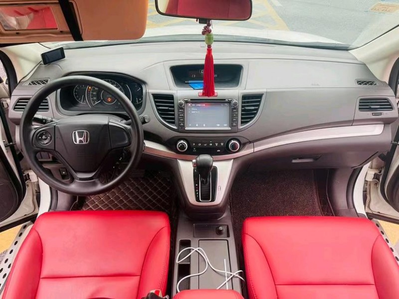 東莞14年本田CR-V8