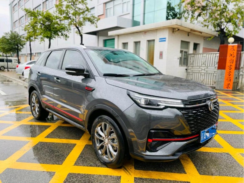 東莞20年長安汽車CS558