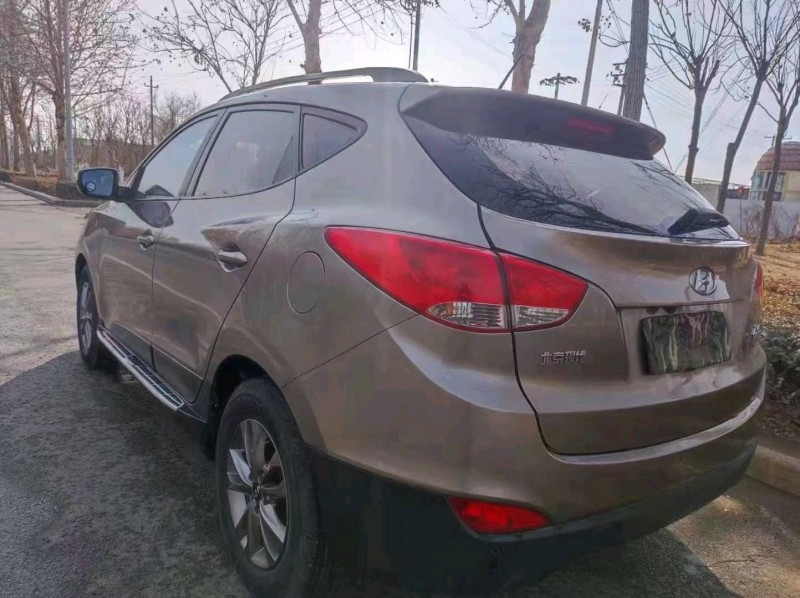 北京15年现代ix352