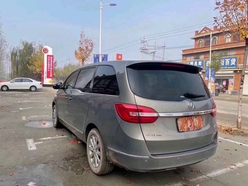 北京17年别克GL81