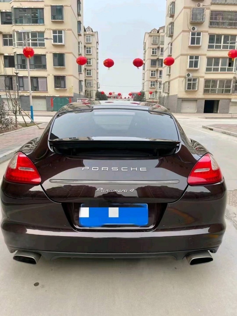 濱州12年保時捷帕拉梅拉2