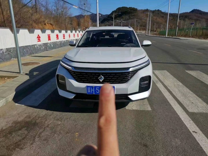 承德22年寶駿RC59