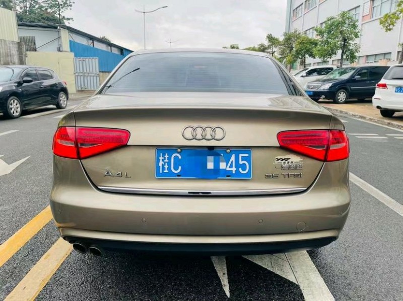 東莞13年奧迪A4L9