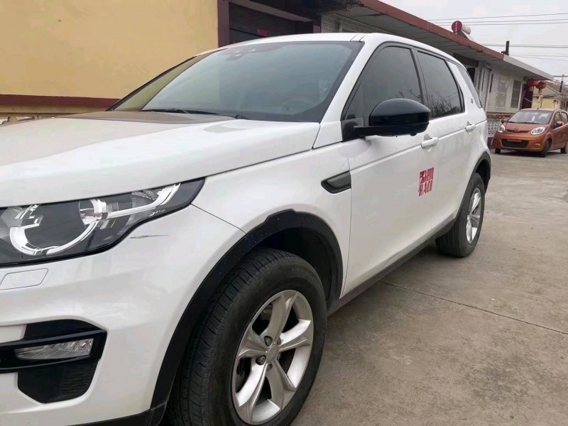 北京17年路虎发现33