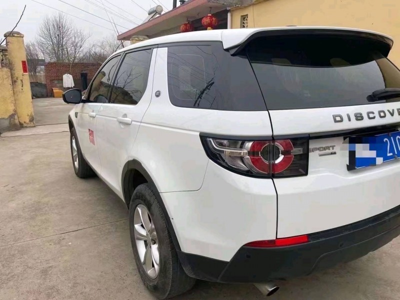 北京17年路虎发现37