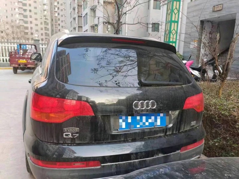 洛陽09年奧迪Q72