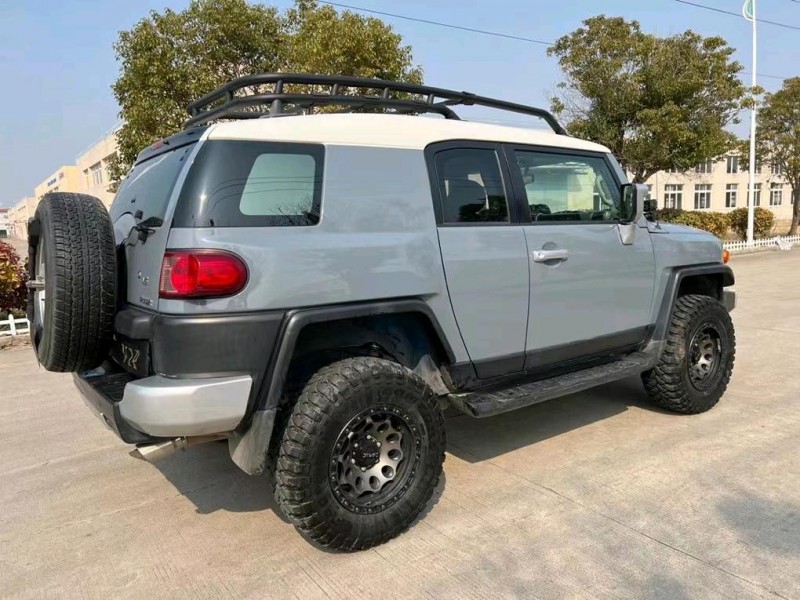 鹽城17年豐田FJ5