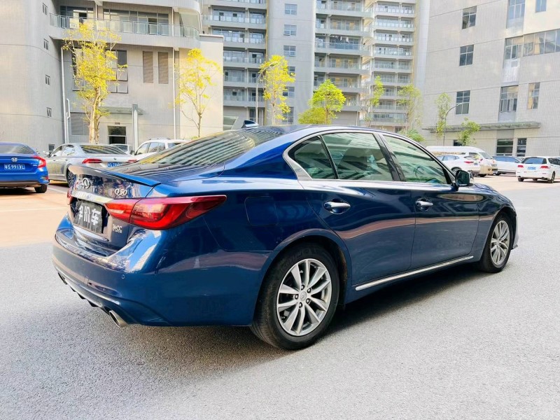 東莞18年英菲尼迪Q50L8