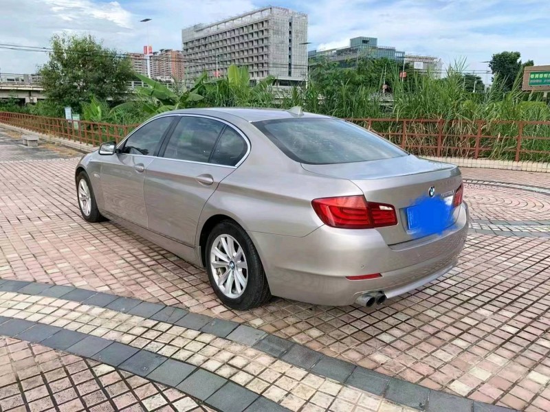 广州13年宝马5系4