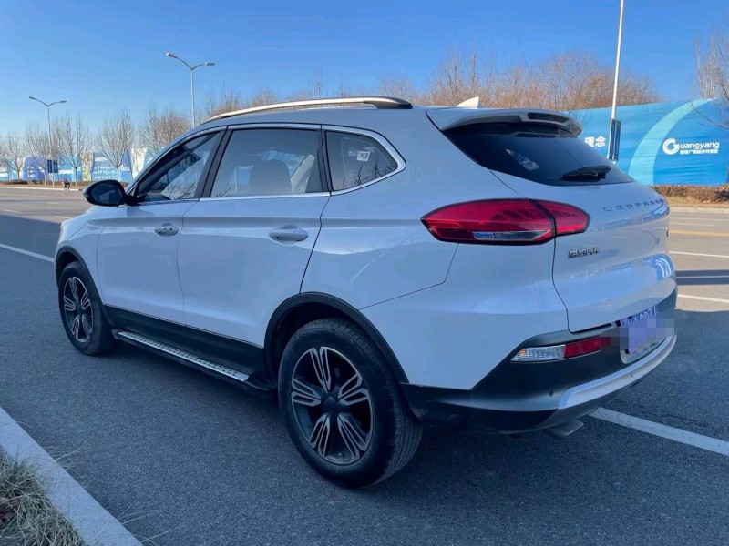廊坊17年獵豹汽車CS103