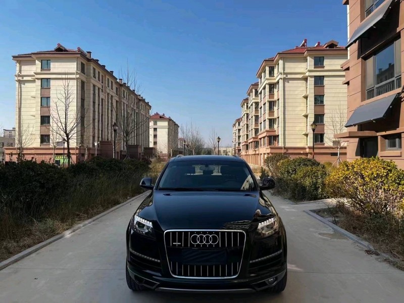東營12年奧迪Q71