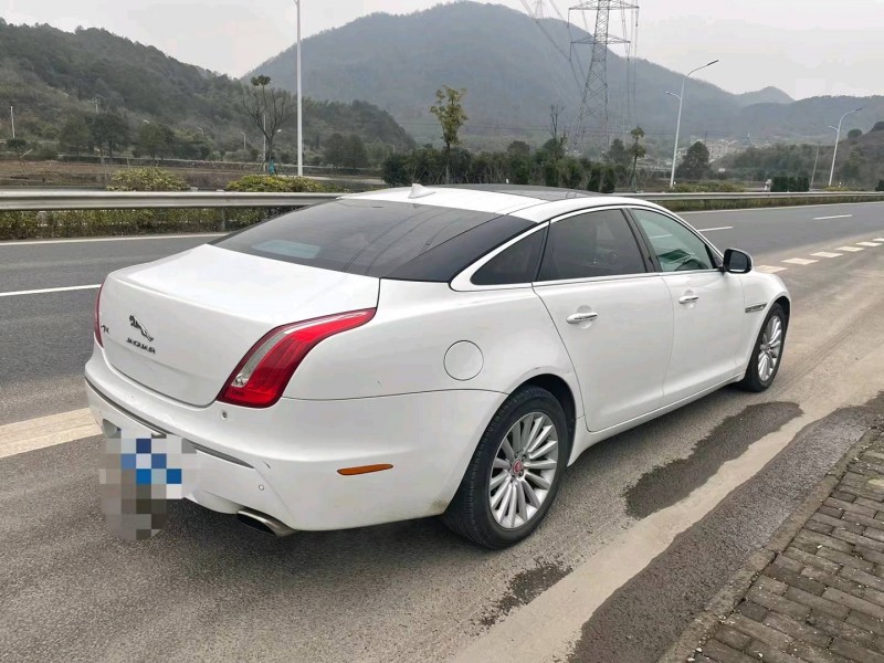 金華15年捷豹XJ4