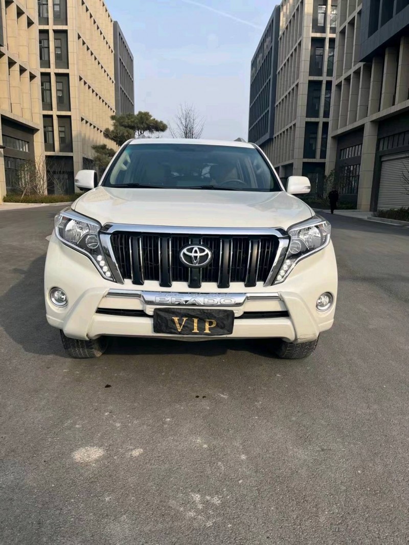 徐州16年丰田普拉多1