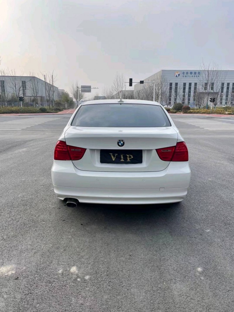 徐州12年宝马3系9