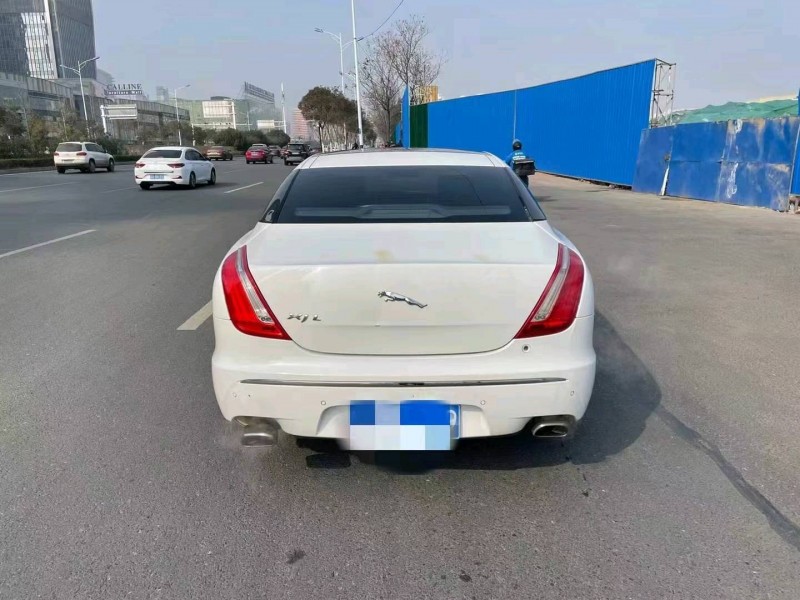 淮北12年捷豹XJL9