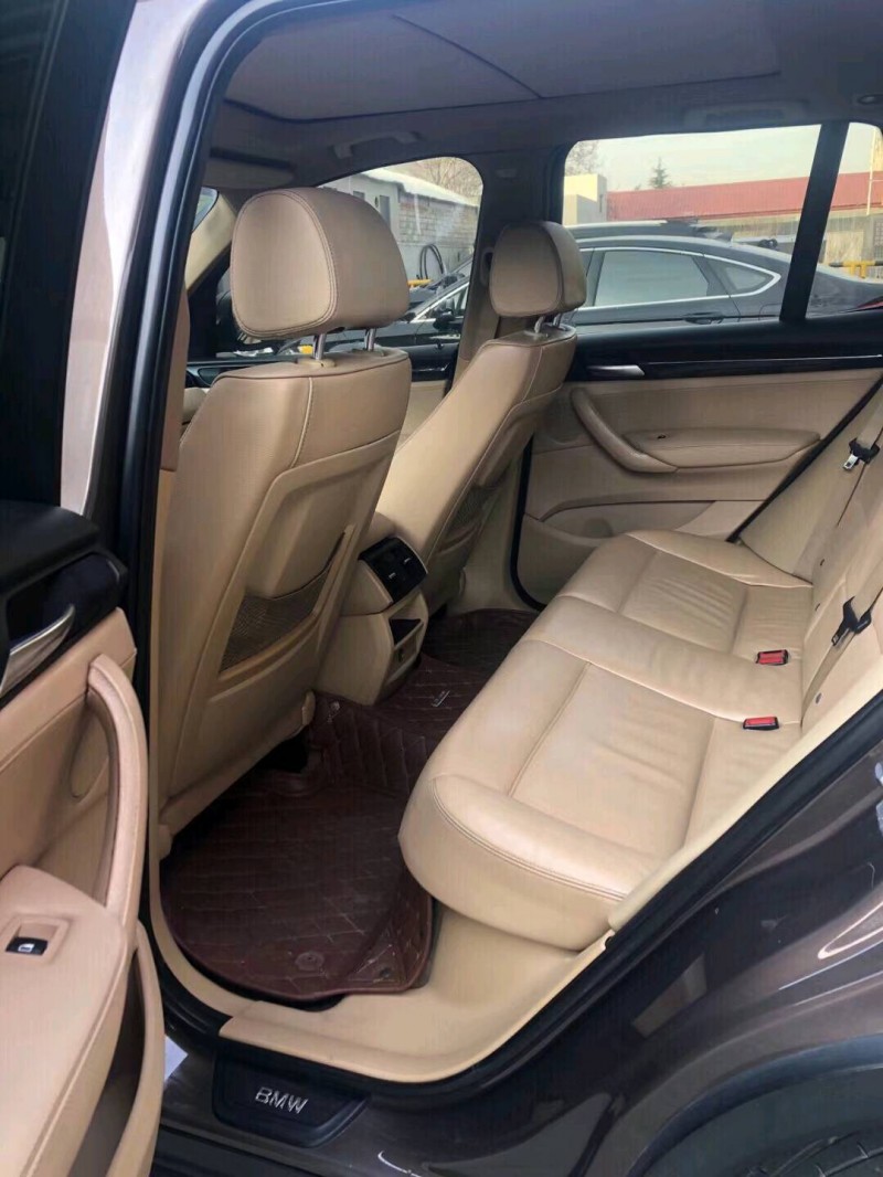 北京13年宝马X38