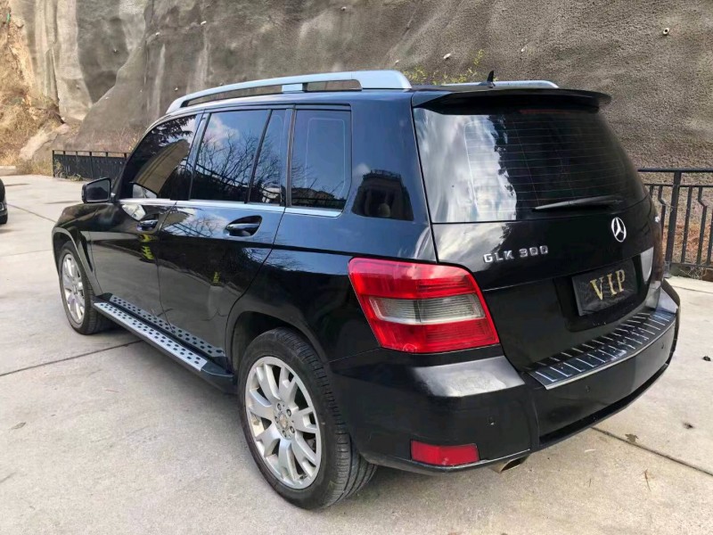 北京12年奔驰GLK5