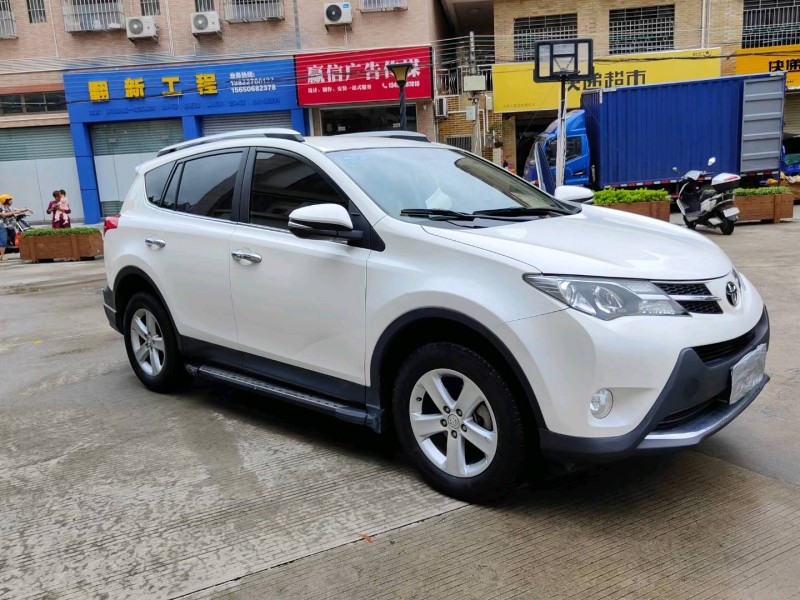 中山14年豐田RAV43