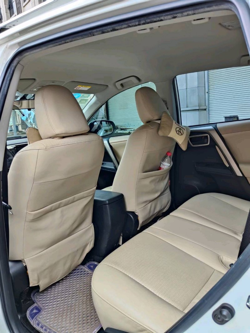 中山14年豐田RAV48
