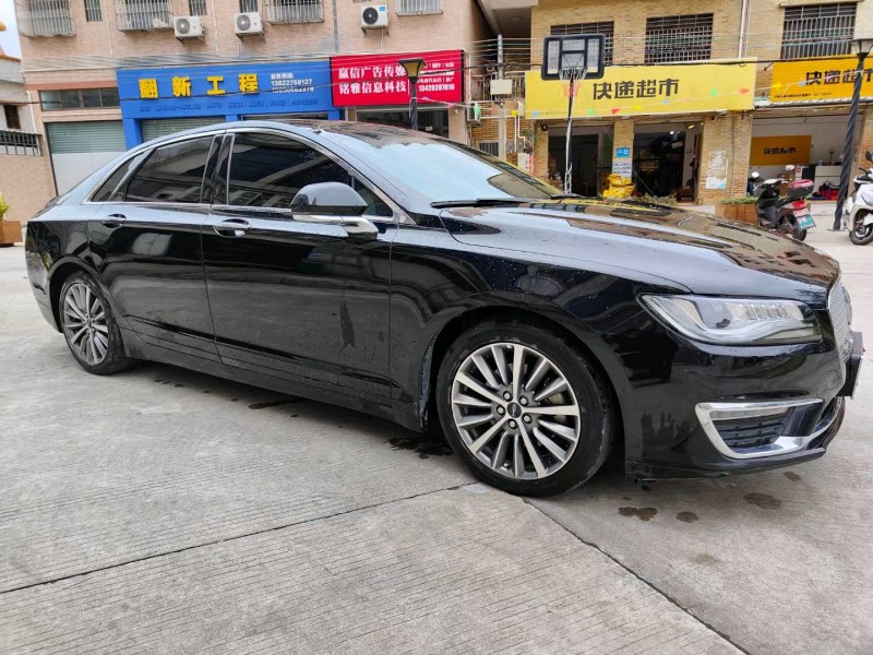中山18年林肯MKZ3