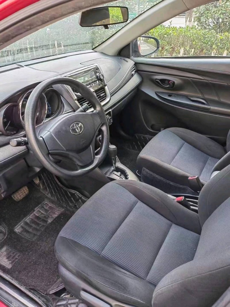 淮南18年豐田YARiS L 致炫8