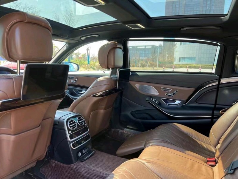 盐城18年奔驰迈巴赫S级5