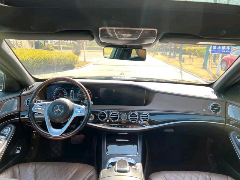 盐城18年奔驰迈巴赫S级7