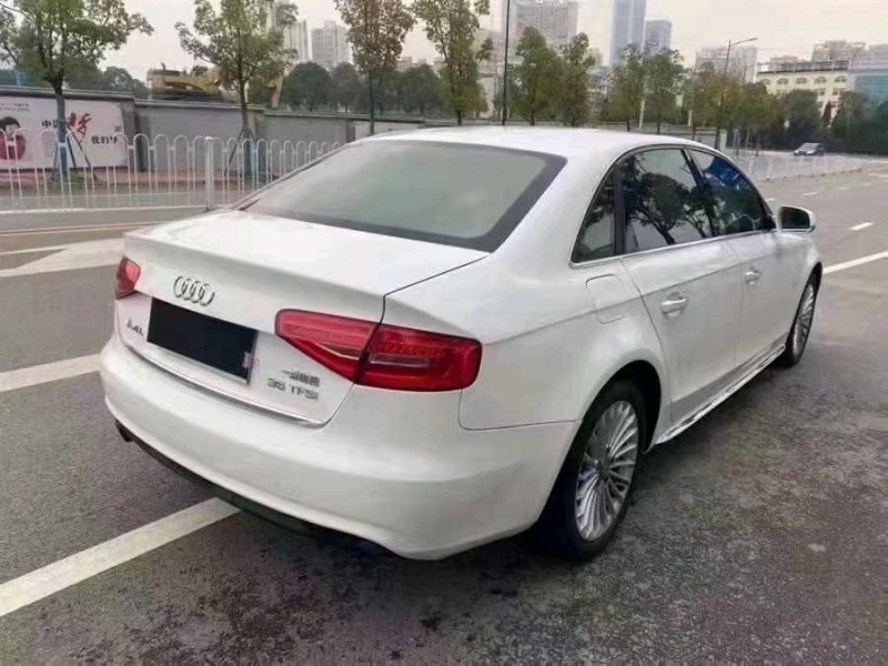 大慶13年奧迪A4L4