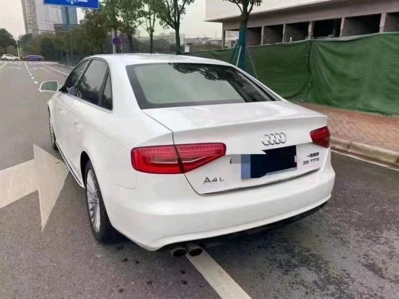 大慶13年奧迪A4L6