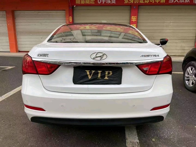 北京15年现代名图9