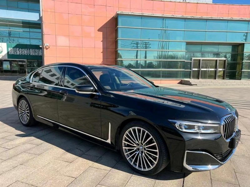 盐城19年宝马7系8