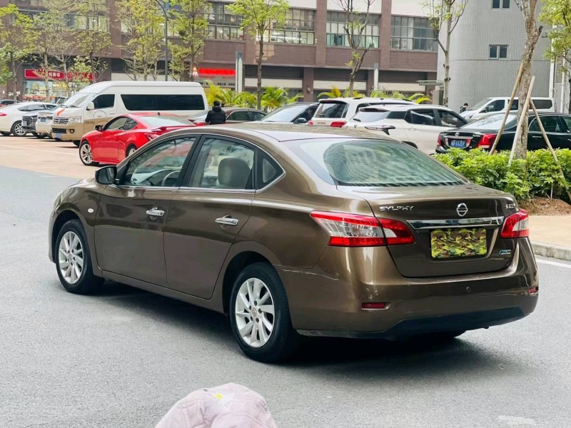 東莞14年日產軒逸6