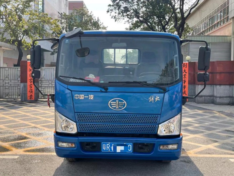 東莞21年解放解放卡車1