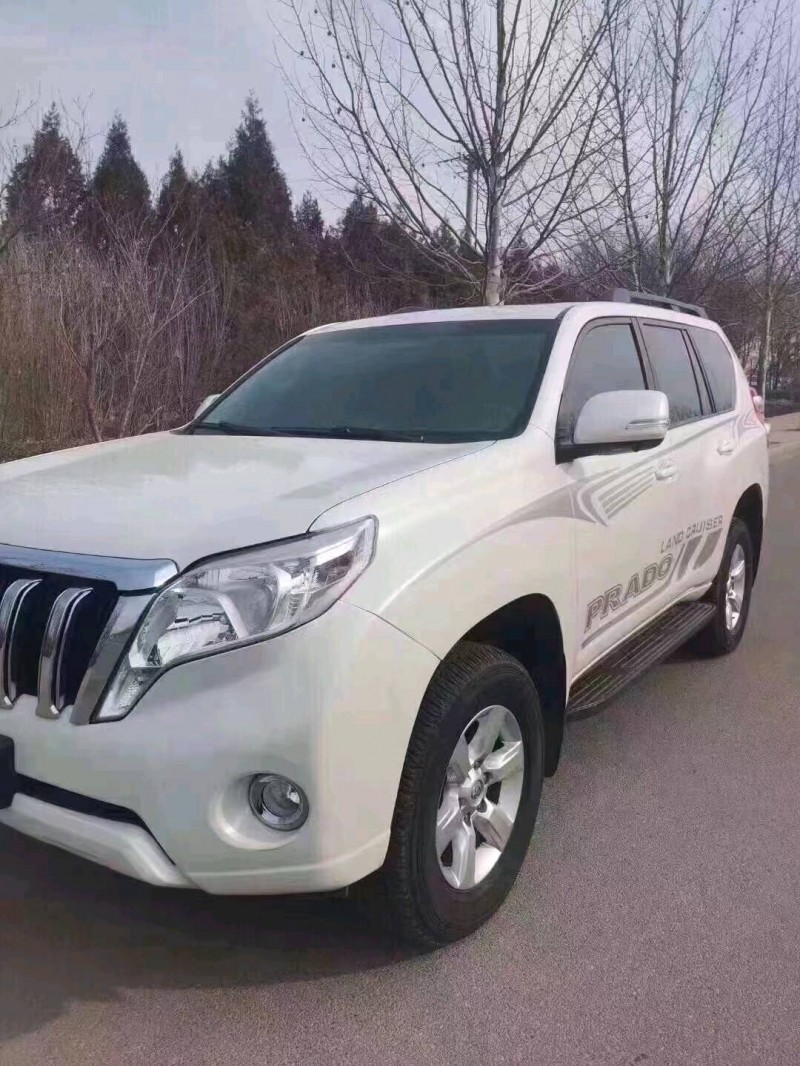 徐州17年丰田普拉多3