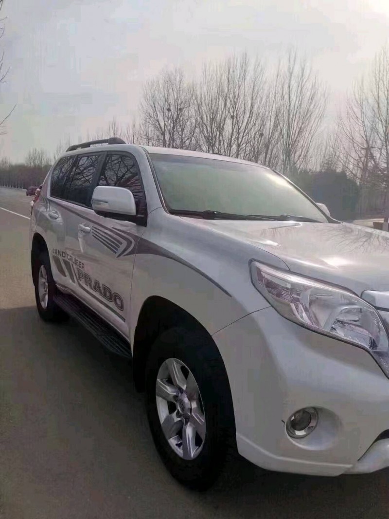 徐州17年丰田普拉多2