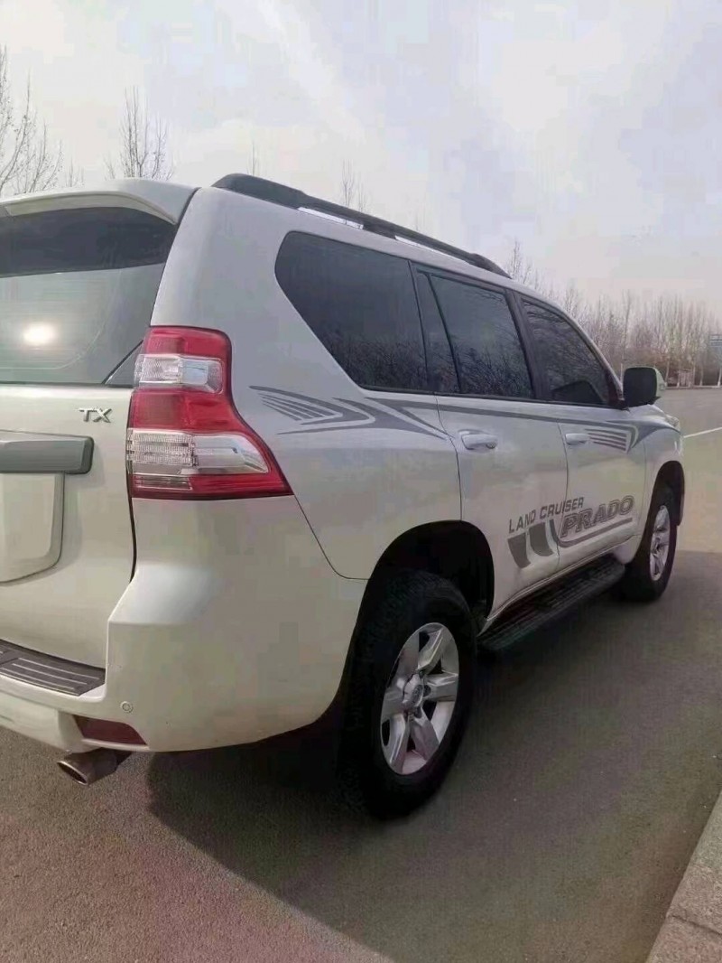 徐州17年丰田普拉多5