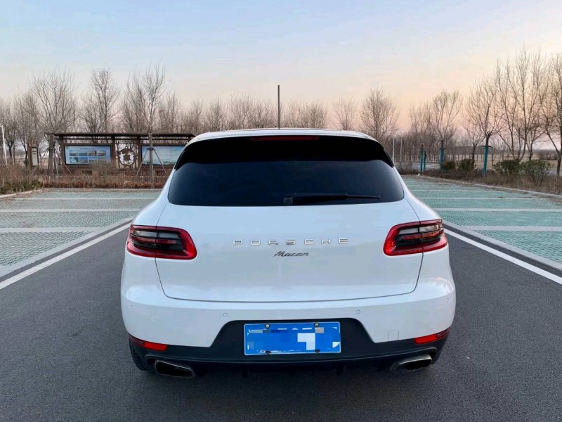 濱州16年保時捷Macan9