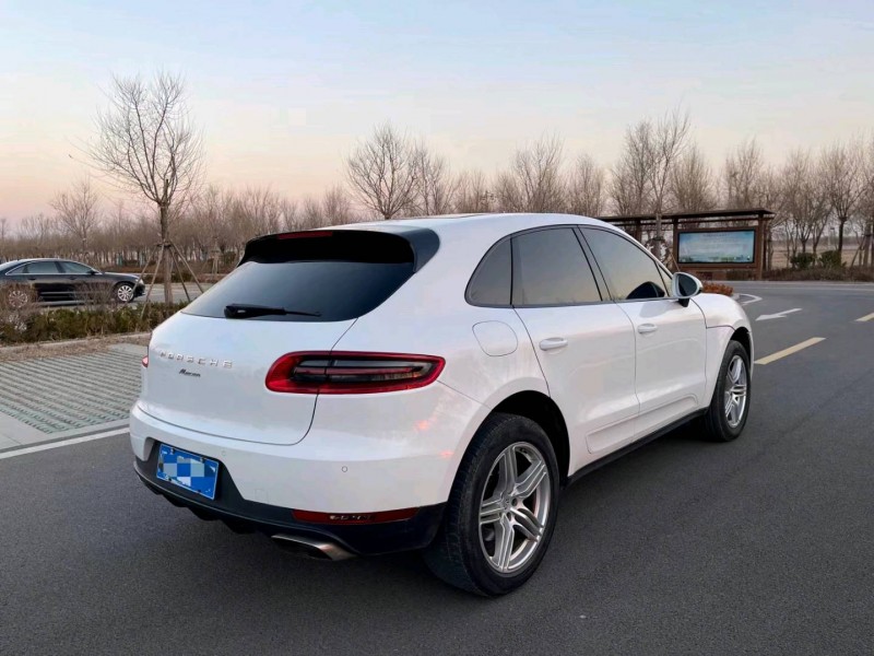濱州16年保時捷Macan8