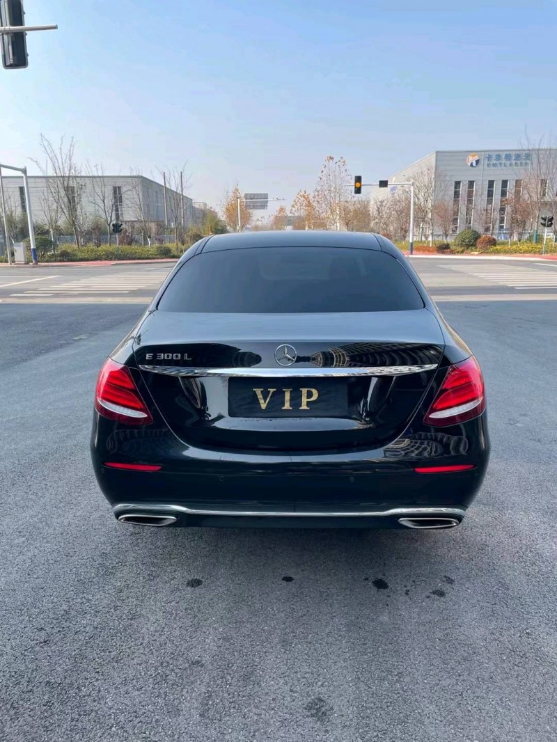 徐州17年奔驰E9