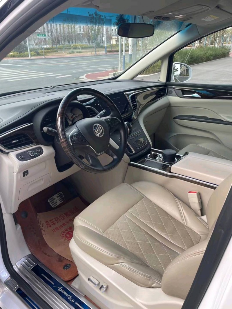 徐州19年别克GL86