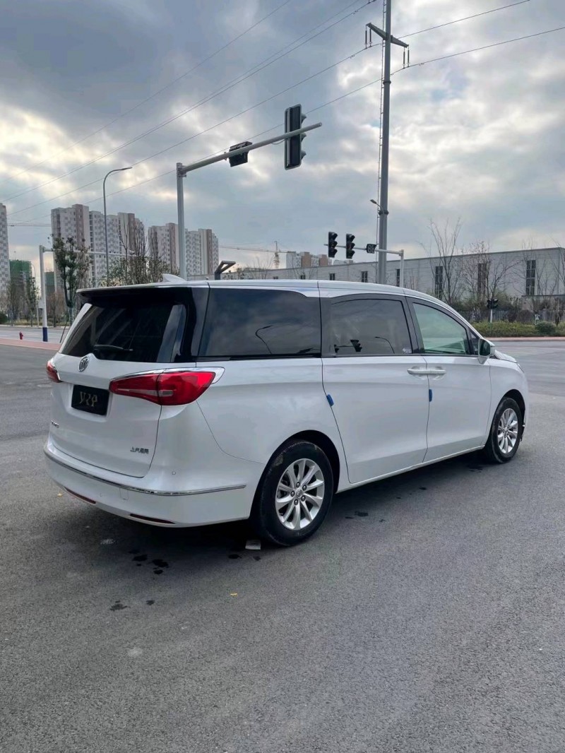 徐州19年别克GL87