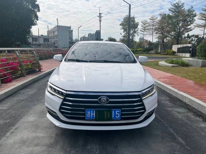 廣州20年比亞迪秦1