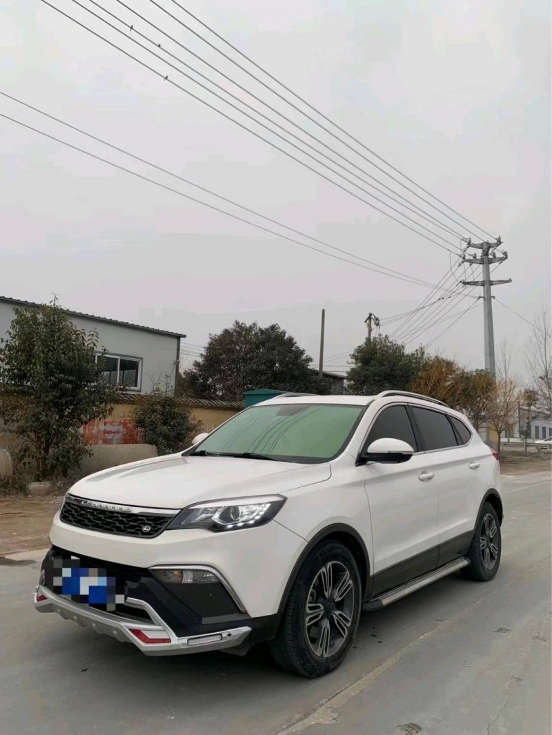北京17年獵豹汽車CS108